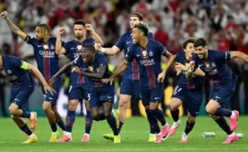احتفال لاعبي باريس بلقب أبطال أوروبا