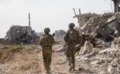 مجلس السلام يربط استمرار وقف إطلاق النار في غزة بنزع سلاح حماس