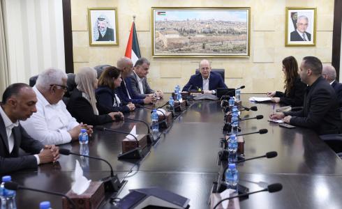 لقاء رئيس الوزراء مع اتحاد نقابات عمال فلسطين