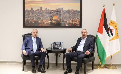 حسين الشيخ يبحث مع السفير الروسي مستجدات القضية الفلسطينية