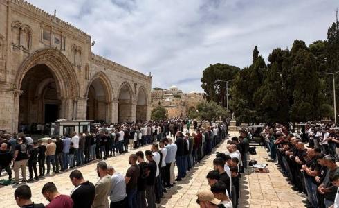 75 ألفا يؤدون صلاة الجمعة في المسجد الأقصى