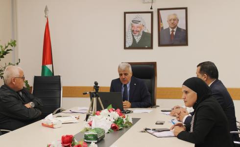 التربية تعقد اجتماعاً خاصاً بالمدارس الصيفية