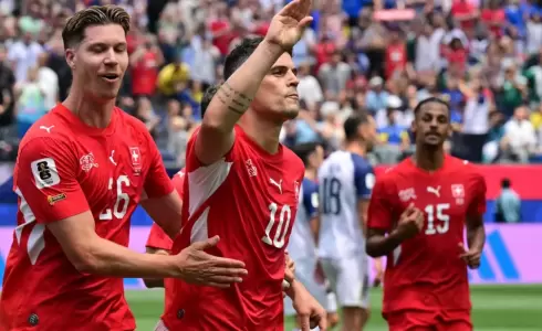 ملخص مباراة سويسرا والبوسنة والهرسك في كأس العالم 2026: مهرجان أهداف متأخر يمنح السويسريين الصدارة