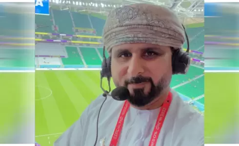 سبب وفاة والد المعلق خليل البلوشي - مباراة الأردن