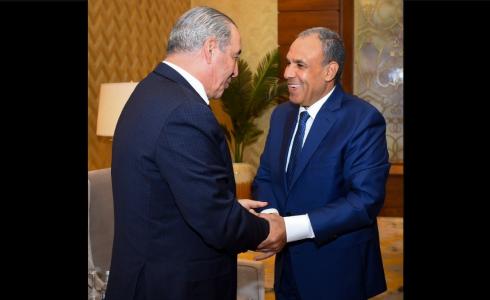 عبد العاطي وحسين الشيخ