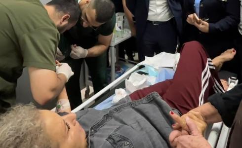صحفية أميركية أصيبت باعتداء المستوطنين