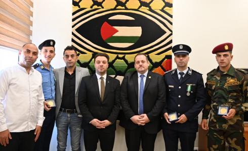 سفار فلسطين لدى مصر تكرّم خريجي فلسطين المتفوقين