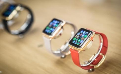 تطوير ساعة ذكية تستطيع الاتصال بالإنترنت