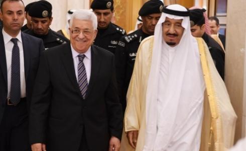 الرئيس عباس مع خادم الحرمين