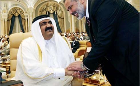 هنية مع امير قطر السابق