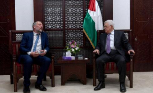 الرئيس خلال لقائه بنائب الأمين العام للاتحاد الدولي للصحفيين