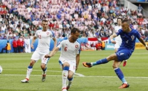 كرواتيا تسجل هدف في التشيك