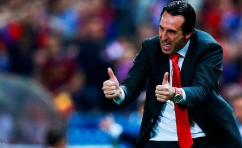 المدرب الإسباني لباريس سان جرمان