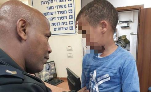 العثور على طفل