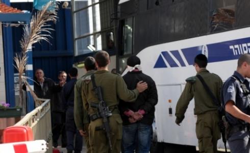 اعتقال فلسطيني - ارشيف