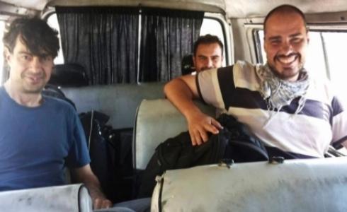الصحفيون الإسبان قبل اختطافهم في سوريا