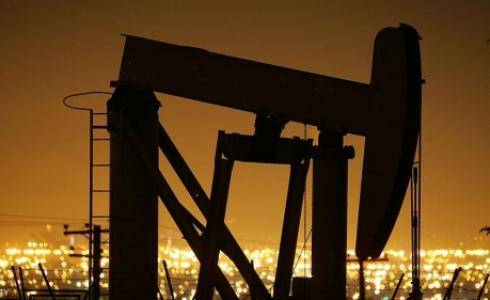 الغارديان: اجتماع طارئ لأوبك إذا لم يتعافى السوق