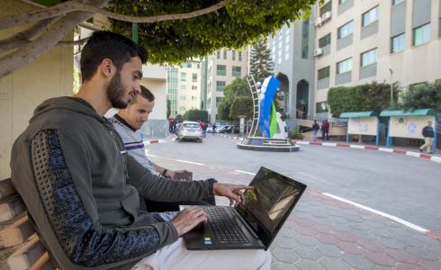 الكلية الجامعية للعلوم التطبيقية