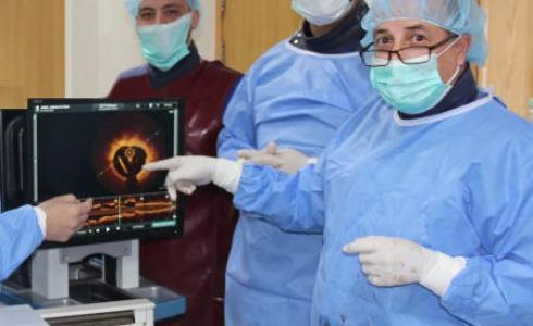 مستشفى النجاح يُدخل جهاز تصوير شرايين القلب