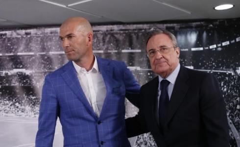 رئيس ريال مدريد فلورونتينو بيريز والمدرب زيدان