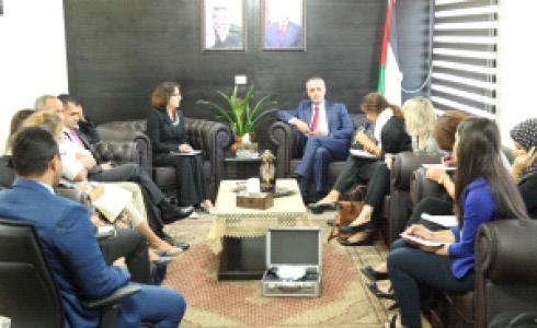 وزير العدل يلتقي بمقررة الامم المتحدة لمكافحة العنف ضد المرأة