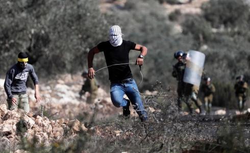  إصابات وحالات اختناق خلال مواجهات مع الاحتلال في قلقيلية