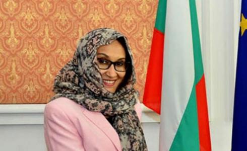  من هي وزيرة الخارجية اسماء محمد عبدالله