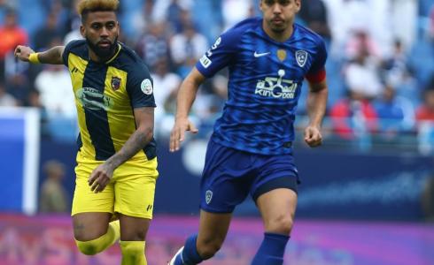 نفاذ تذاكر مباراة الحزم والهلال