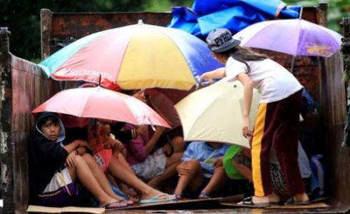 الإعصار "نوك تن"