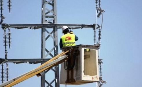 طواقم شركة كهرباء محافظة القدس