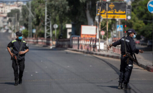 الأجهزة الأمنية في شوارع غزة - ارشيف