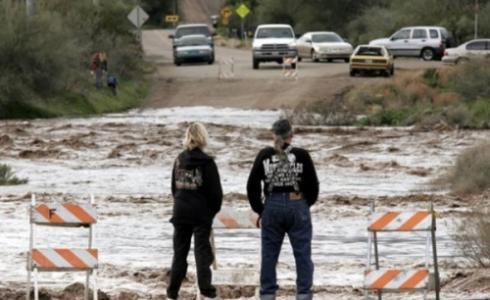 فيضانات أريزونا الأمريكية