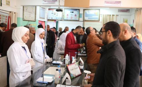 تعليم الوسطى تقيم معرضًا بعنوان الكيمياء حياة