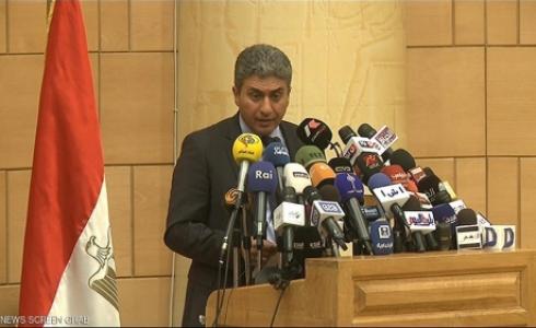 شرف فتحي خلال المؤتمر الصحفي
