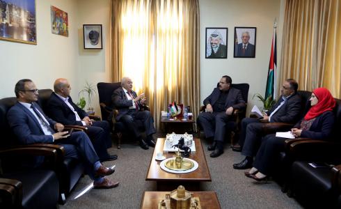 صيدم وأبو شهلا: التعليم المهني والتقني مسقبل فلسطين\