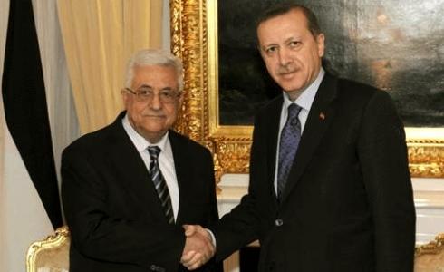 الرئيس عباس ونظيره التركي أردوغان