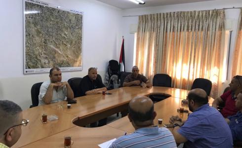 كهرباء القدس تناقش الوضع الكهربائي في مع بلدية ابو ديس