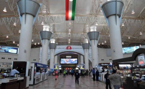 الكويت تمدد إقامات الأجانب المنتهية نظراً لجائحة كورونا