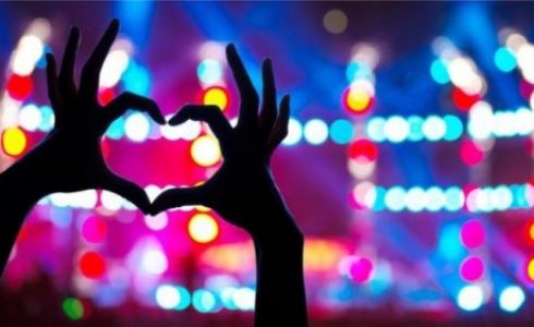 سيرسل يوتيوب قائمة للناشرين الذين يرغبون في الحصول على تعويضات، وستحدد لهم فترة زمنية لإعلان ملكتيهم للأغنيات والموسيقى