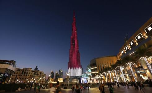 علم قطر على برج خليفة