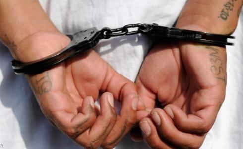 اللص فقد المبلغ الذي سرقة في مكان الحادث (أرشيف)