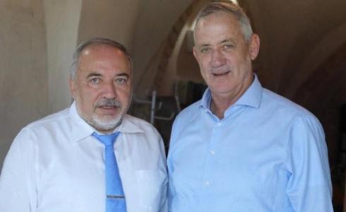 غانتس يقبل شروط ليبرمان لدخول ائتلاف لتشكيل حكومة إسرائيلية