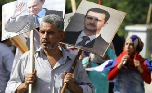 سوري في مسيرة أمام سفارة روسيا بدمشق