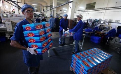 مصنع حلويات فلسطيني