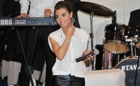 الفنانة كارمن سليمان
