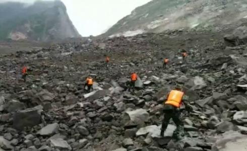 انهيار أرضي