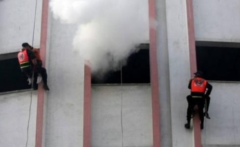 إنقاذ طفلين عالقين داخل غرفة منزل
