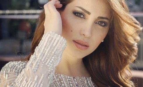 الفنانة السورية نسرين طافش