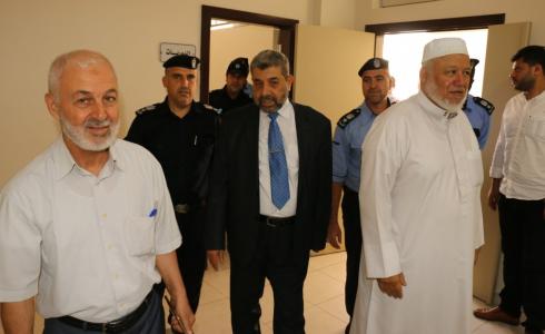 نواب محافظة غزة يتفقدون سير العمل في مركز شرطة الشيخ رضوان