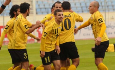 فرحة لاعبي العهد